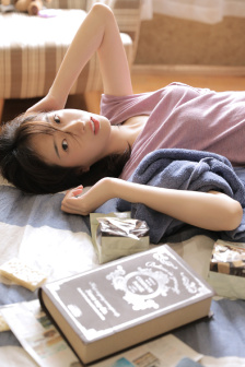 香港艳妇伦理片