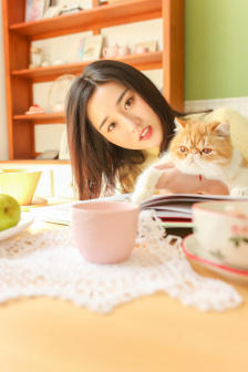 《诱你偷香》剧情