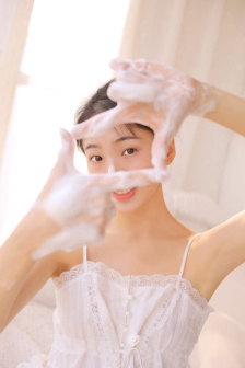 亚洲精品成人AV爽翻