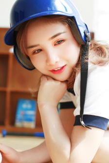 埋进腿间舌头使劲添动态图