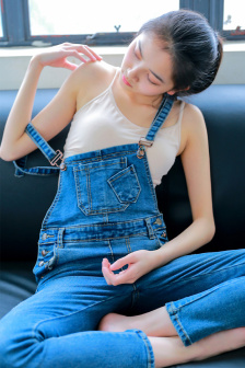 调教乖乖女H(公交车)小说